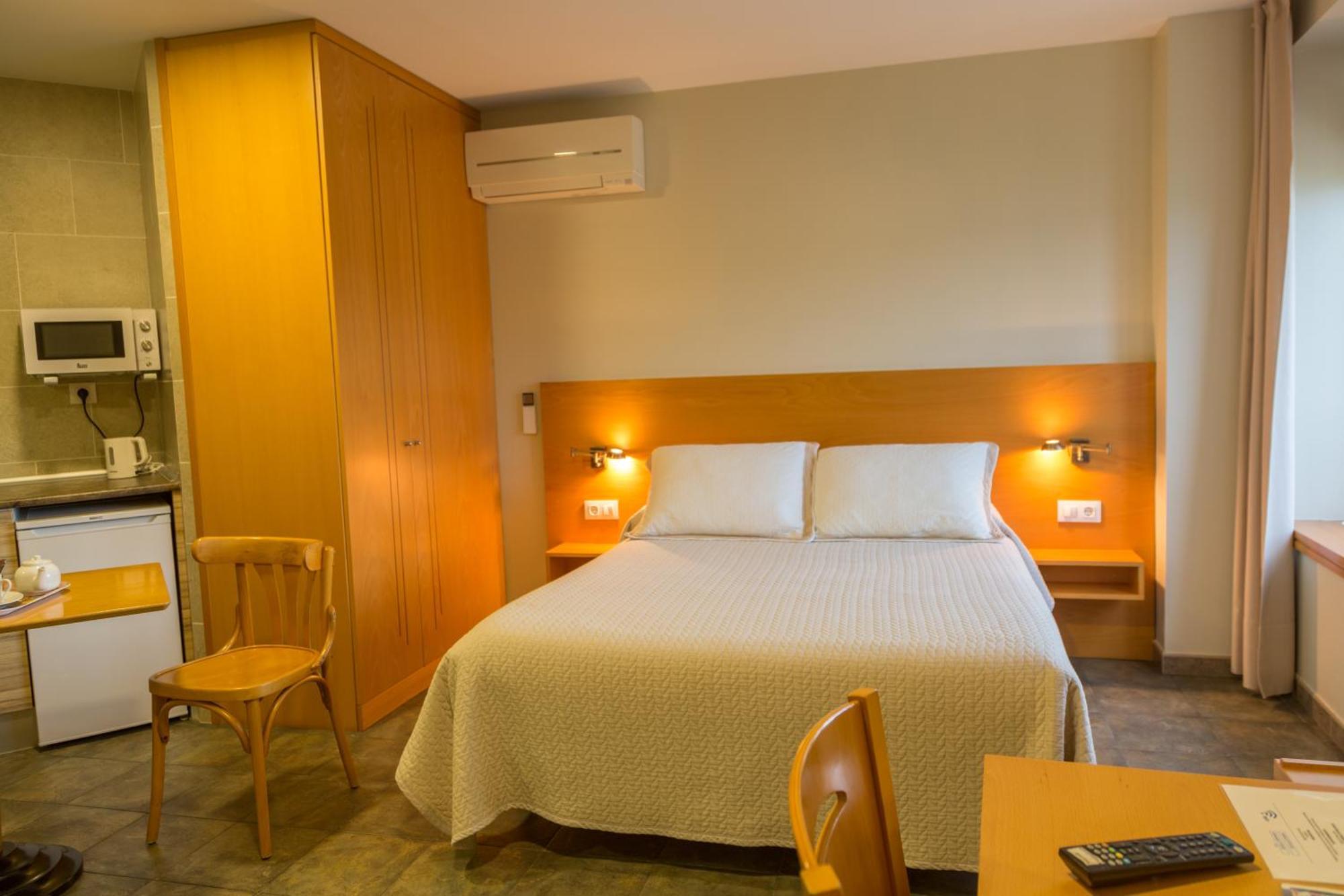 Apartamentos Playa De Cóbreces Εξωτερικό φωτογραφία