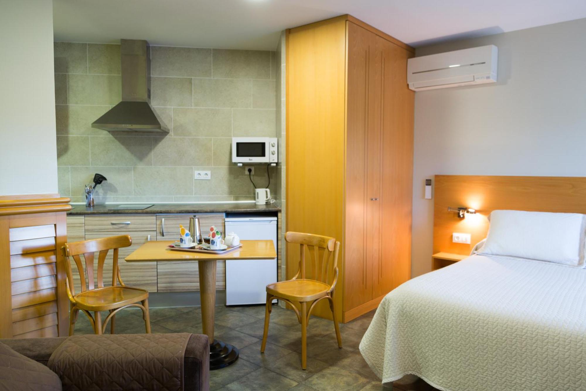 Apartamentos Playa De Cóbreces Εξωτερικό φωτογραφία