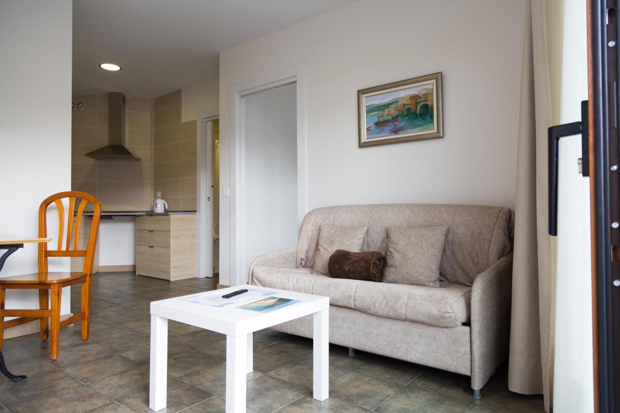 Apartamentos Playa De Cóbreces Εξωτερικό φωτογραφία