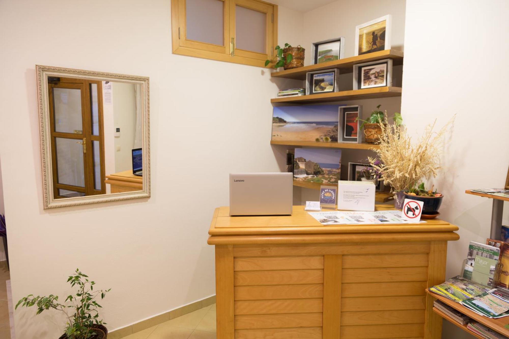 Apartamentos Playa De Cóbreces Εξωτερικό φωτογραφία